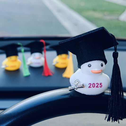 Car Ornament, Car Dashboard Decor, DIY FUN, 12 Sets Of 2025 Graduation Duck Gift (Random Color Of Tassel), Graduation Hat, Graduation Certification Pendant, Best Graduation Party Gift, Party Favor, Car Decors